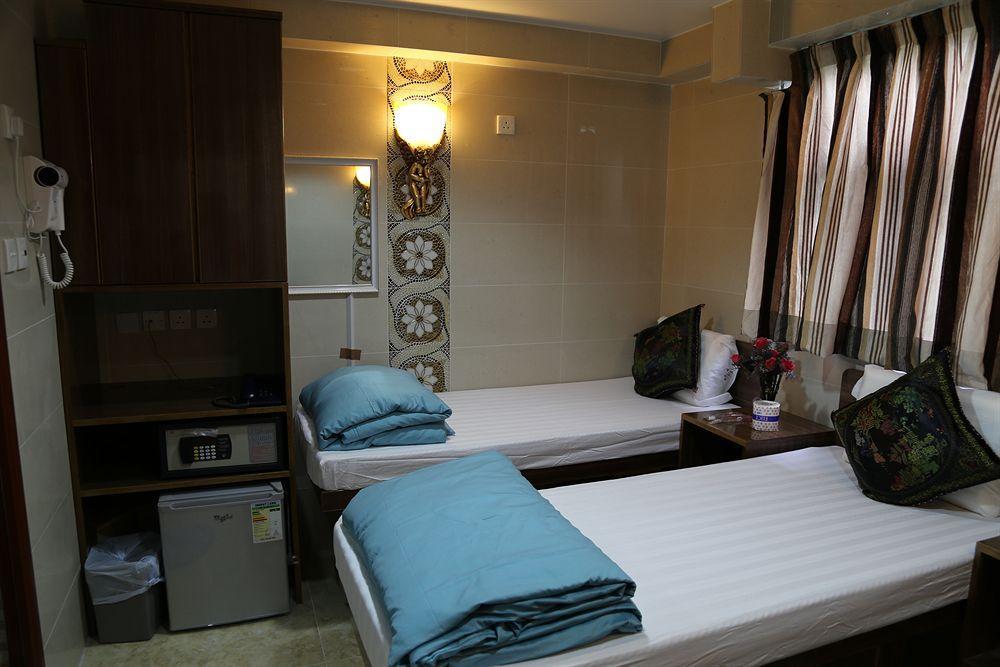 New Tokyo Hostel Hong Kong Exterior photo