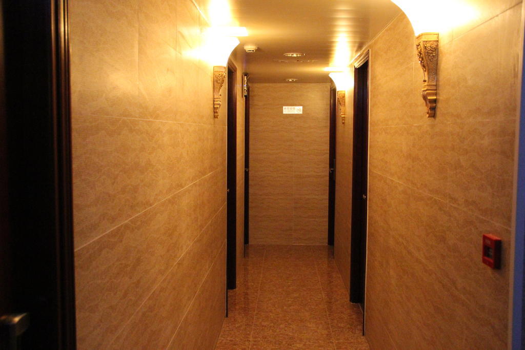 New Tokyo Hostel Hong Kong Exterior photo