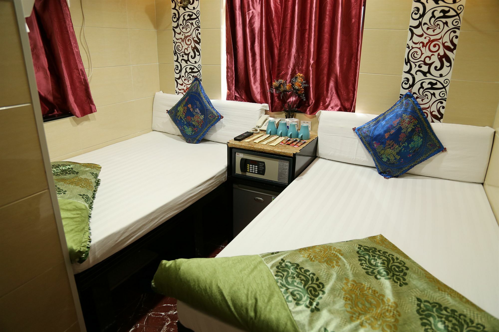 New Tokyo Hostel Hong Kong Exterior photo